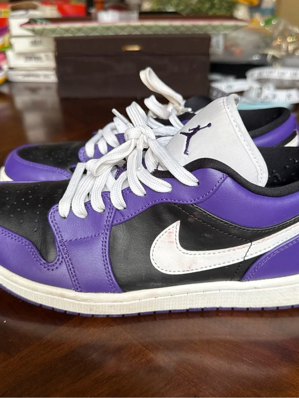 Jordan’s Retro Purple & Black Leather #553558-501 size 8
